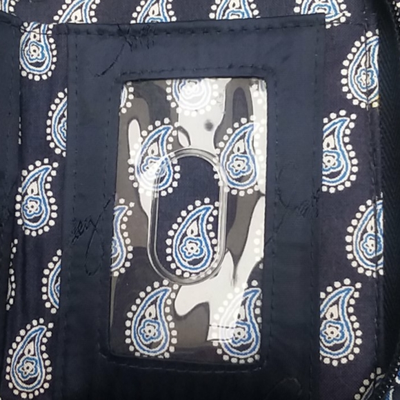 Vera Bradley quilted wallet - Picture 7 of 9